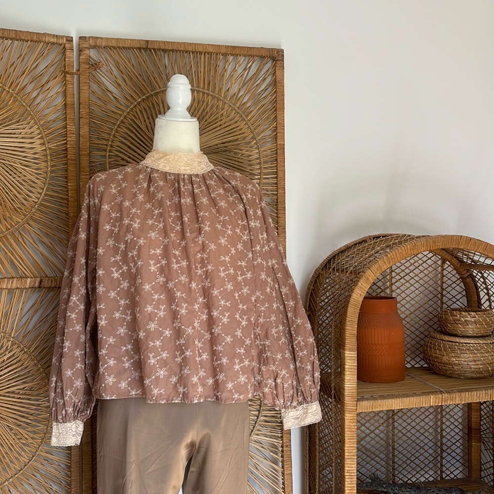 Zara embroidered floral and lace long sleeve NWT